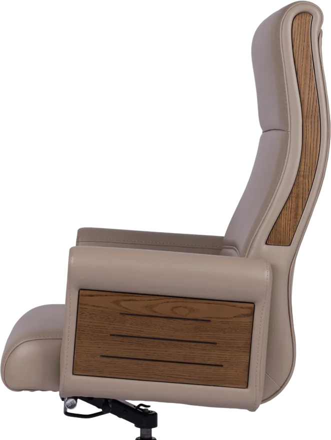 Slatted wood side panels on the Alfa DR-657, close up